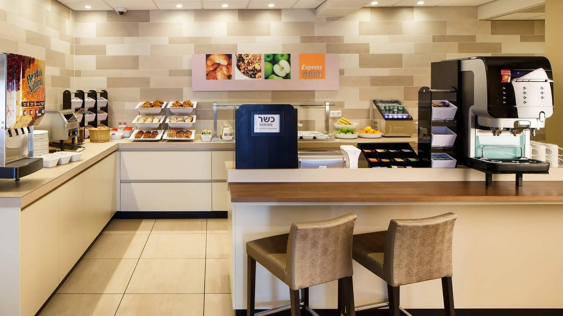 Holiday Inn Express Amsterdam - South By Ihg Hotel