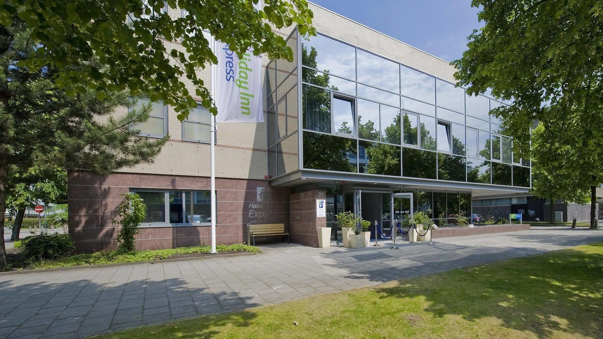 Holiday Inn Express Amsterdam - South By Ihg Hotel